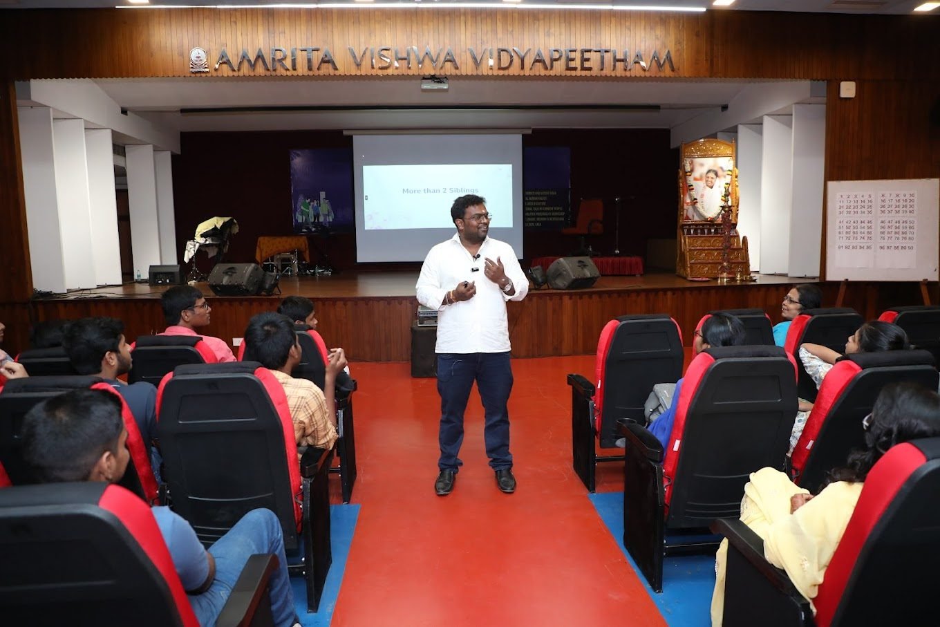 Shankar Kumaran, live session